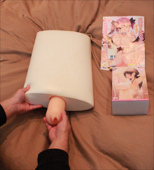 快眠前に快感を! 枕を抱いてグッドナイト『インサートクッションピロー』の画像6